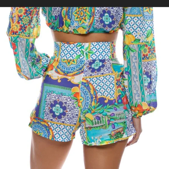 Luli Fama Amafi crop top and high waisted shorts new with tags - Picture 3 of 11